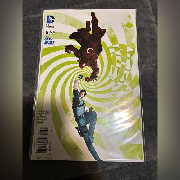DC COMICS GRAYSON ISSUES 1-6, ANNUAL 1, and FUTURE’S END #1 - Picture 7 of 9